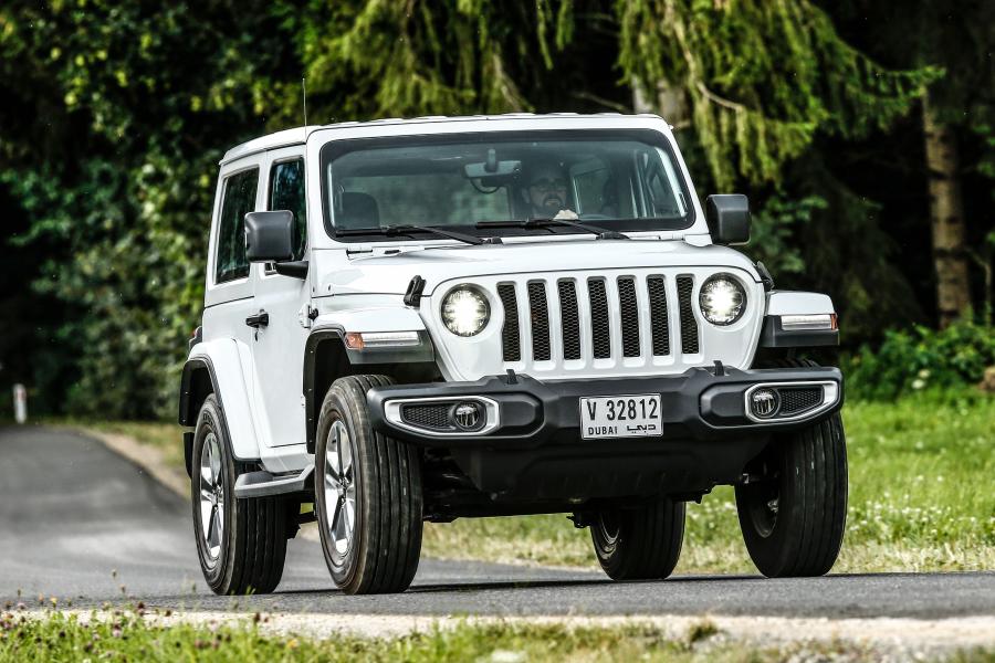  Jeep Wrangler Sahara (JL) 2018 года  (UAE) (фото 2 из 11)
